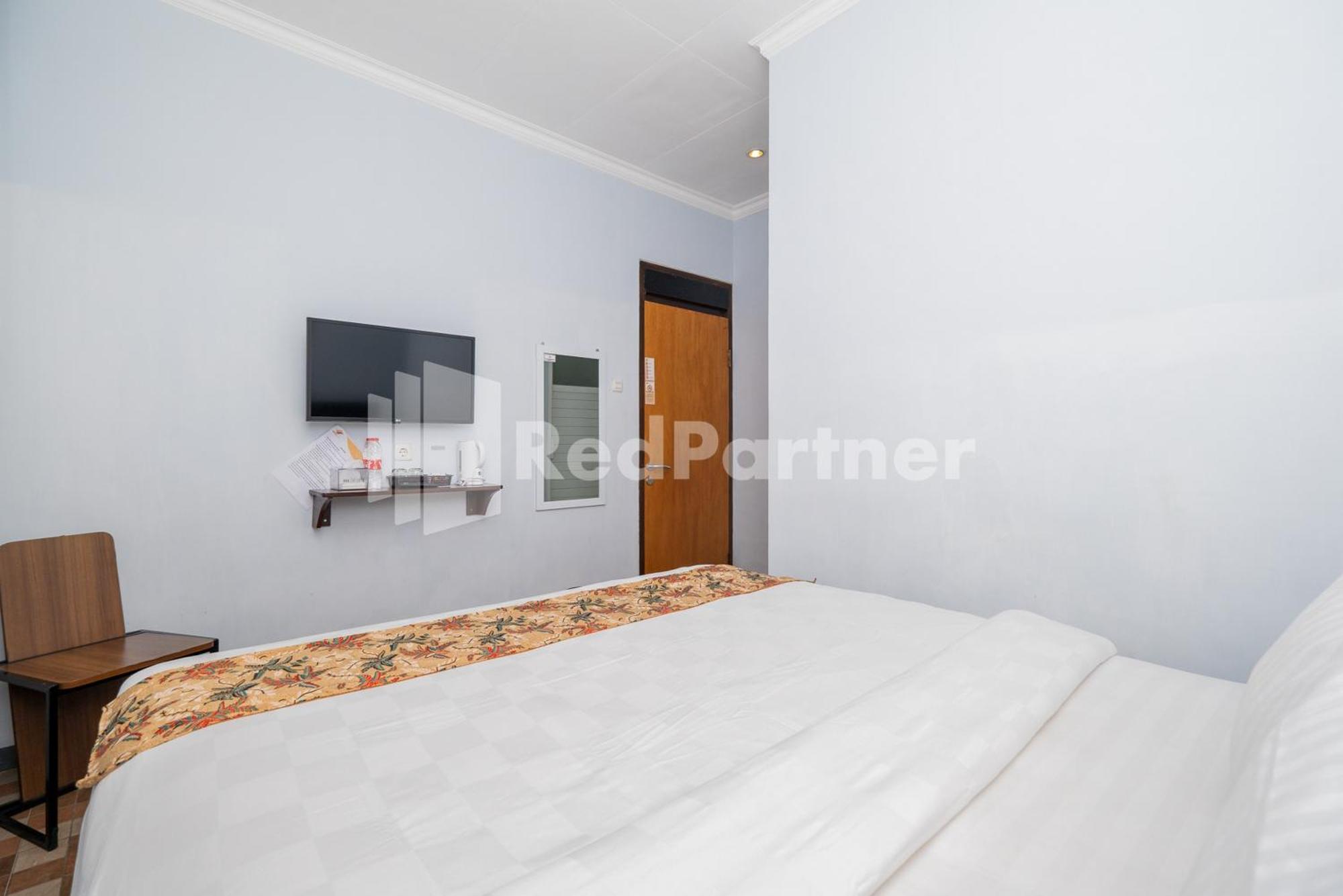 Swun Stay Inn At Sawahan Mitra Reddoorz Malang Exterior photo